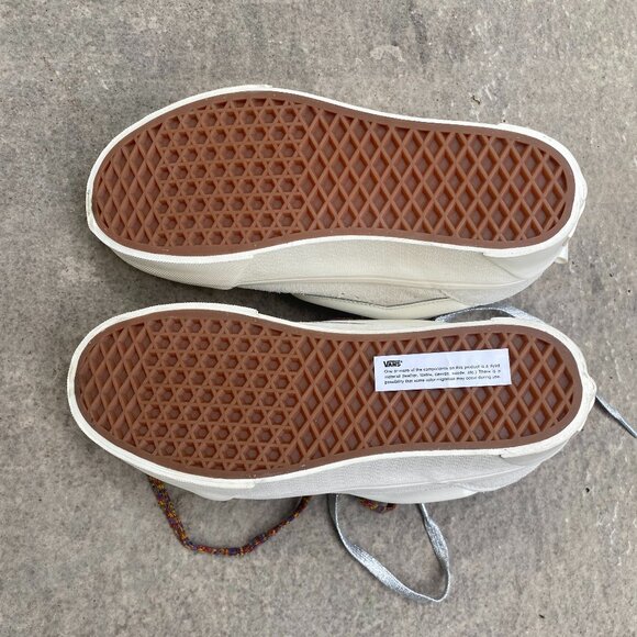 White Vans Knu Stack - Picture 2 of 2